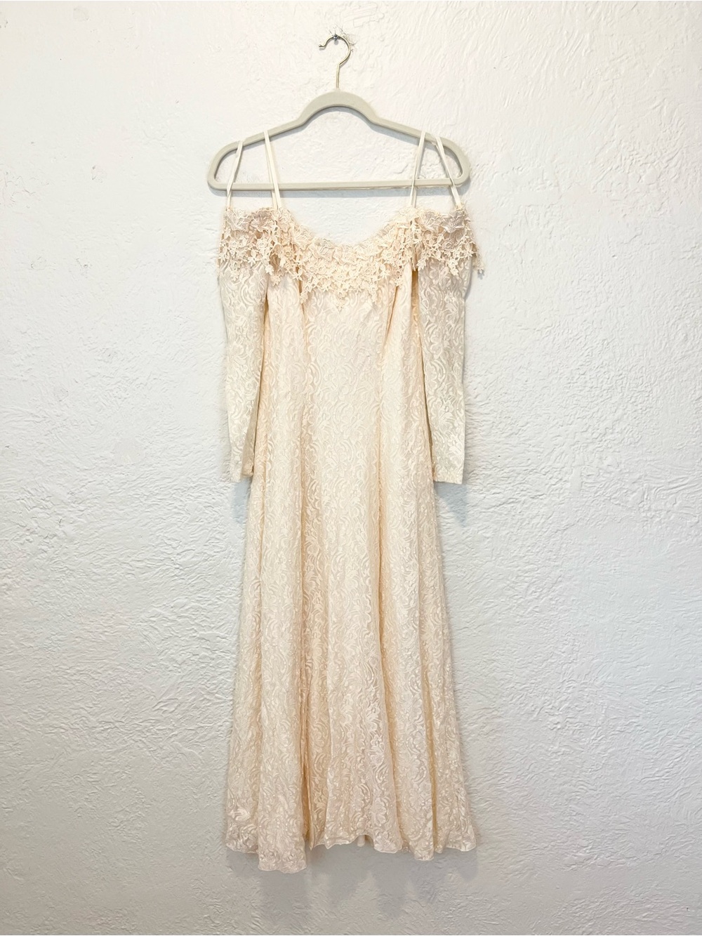 Vintage Dress Cream Lace Off Shoulder Cottagecore Boho Wedding 70s 90s XS/S - Picture 15 of 15